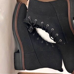Rothy’s Black Lace-Up Boots size 12.5